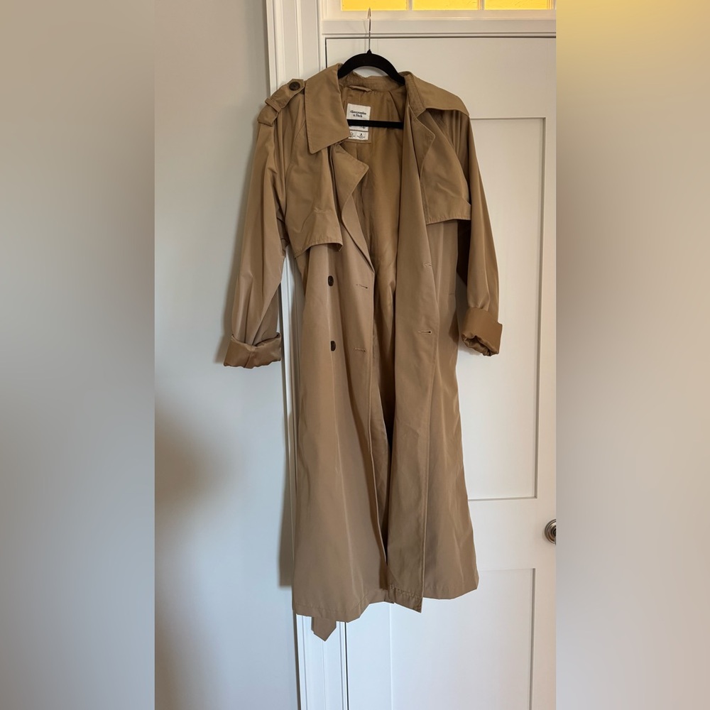 NWOT // Abercrombie - Oversized Trench Coat - Picture 5 of 7